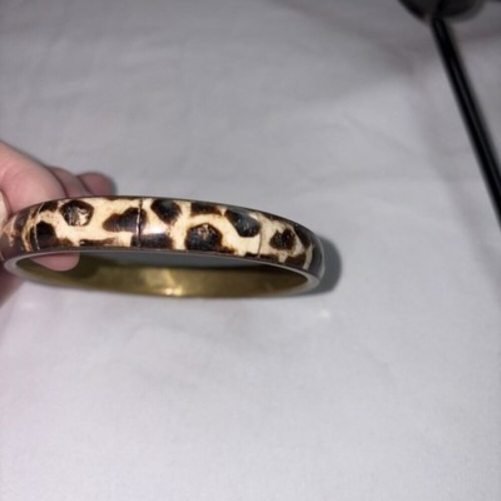 Animal Print bangle - Picture 7 of 7